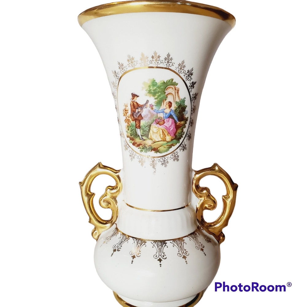 Vintage Rare Boden 520 White Ornate gold trim lovers Summer scene set 2 Vases - Picture 2 of 11